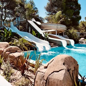 ** Campsite Holacamp Garrofer Spain